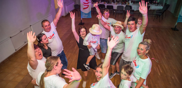 Video: Oldies Párty Rádia Vlna u vás doma